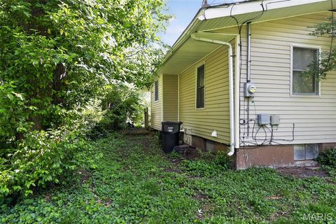 Tiny photo for 514 Wishaw Court, St Louis, MO 63137 (MLS # 26026382)