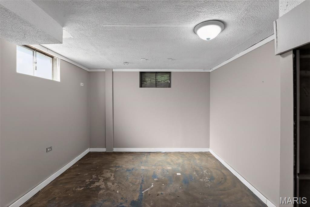 Glasgow Village Unit 15 - Residential
