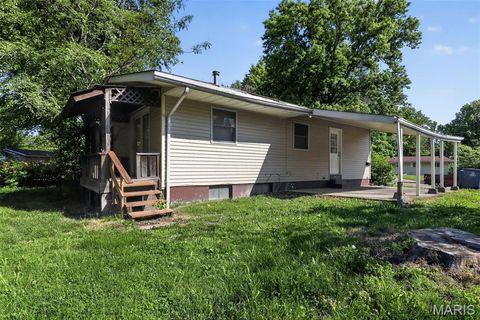 Tiny photo for 514 Wishaw Court, St Louis, MO 63137 (MLS # 26026382)