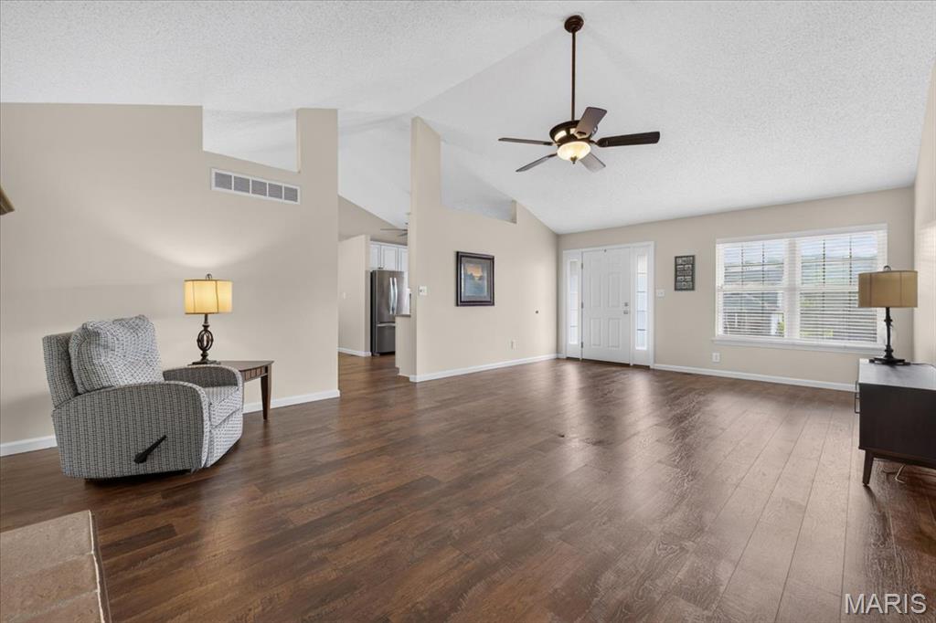 6223 Clover Lake Drive