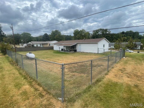 Tiny photo for 815 Thornton Street, Waynesville, MO 65583 (MLS # 26058600)