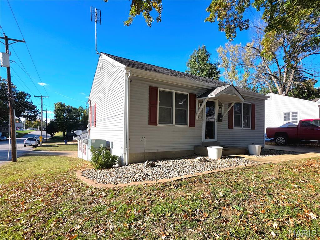 613 Washington Avenue