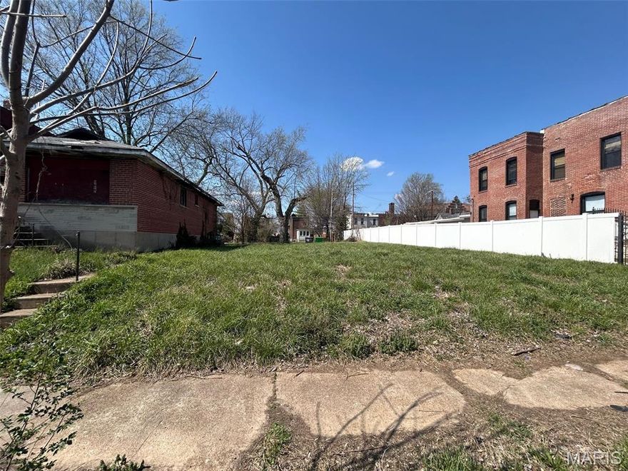 Flat usable lot offered for sale in South Saint Louis City. The property was acquired via foreclosure with no disclosures or warranties available.