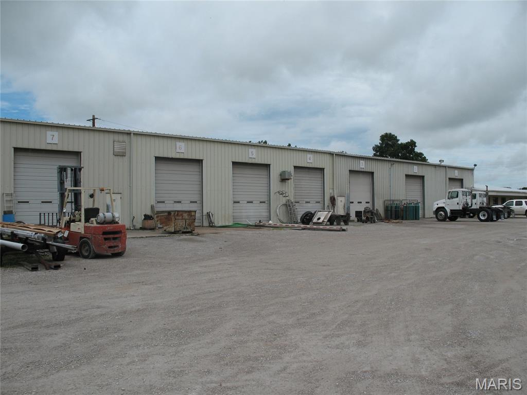 0000 - Commercial Sale