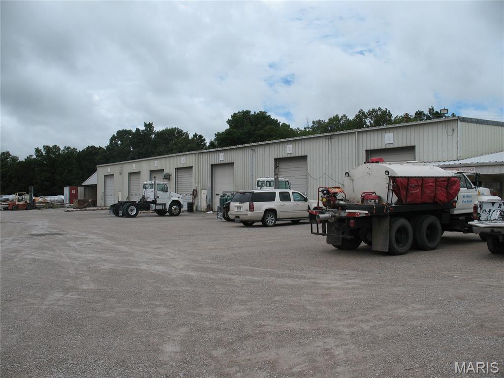 0000 - Commercial Sale