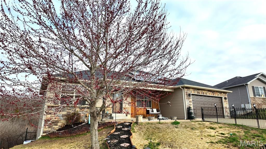 Photo of 110 Sandstone Drive, St Robert, MO 65584 (MLS # 26013668)