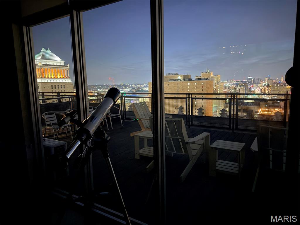 Syndicate Bldg Condos - Residential