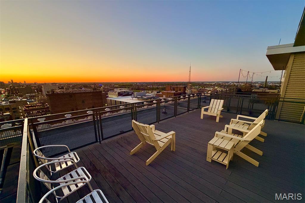 Syndicate Bldg Condos - Residential