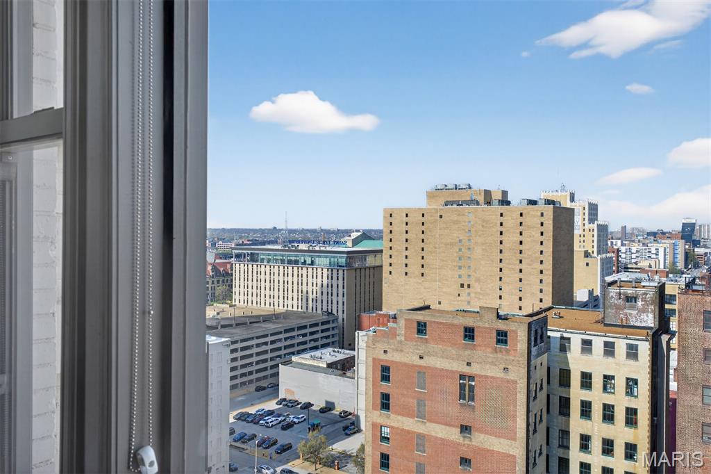 Syndicate Bldg Condos - Residential