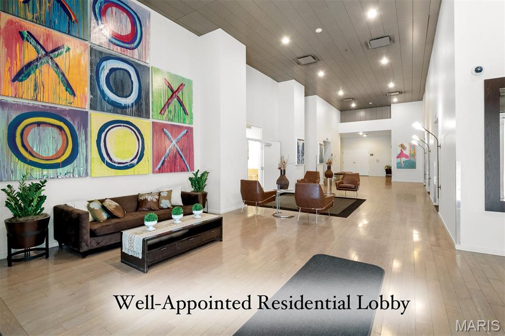 Syndicate Bldg Condos - Residential