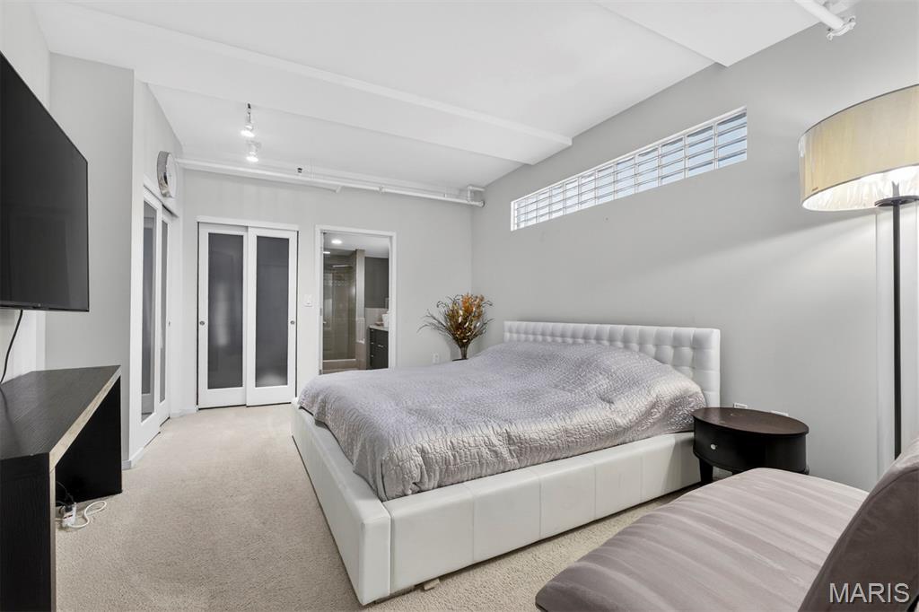 Syndicate Bldg Condos - Residential