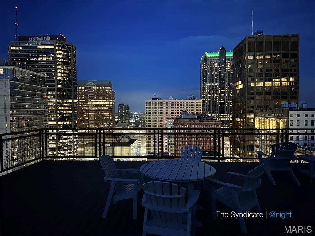 Syndicate Bldg Condos - Residential