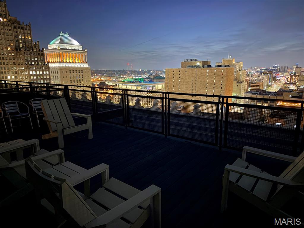 Syndicate Bldg Condos - Residential