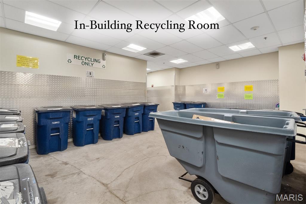 Syndicate Bldg Condos - Residential