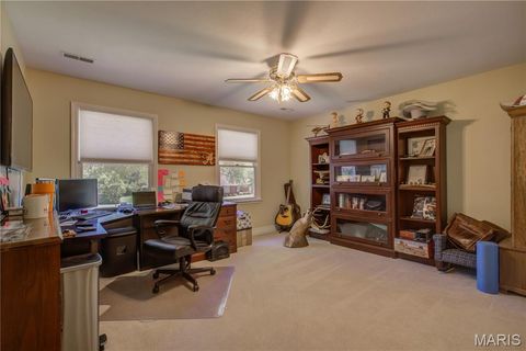 Tiny photo for 126 Larkspur Lane, Sikeston, MO 63801 (MLS # 26030161)
