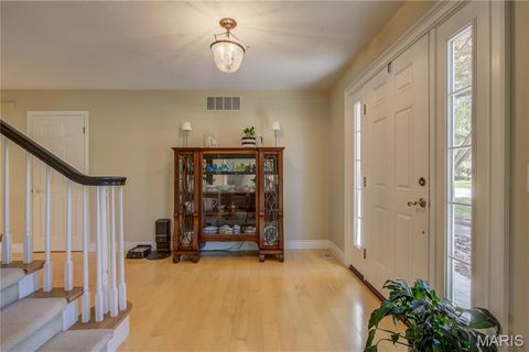 Tiny photo for 126 Larkspur Lane, Sikeston, MO 63801 (MLS # 26030161)