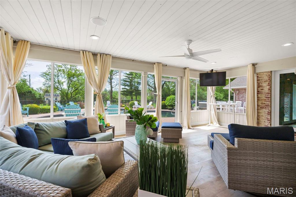 Mosley Acres - Residential