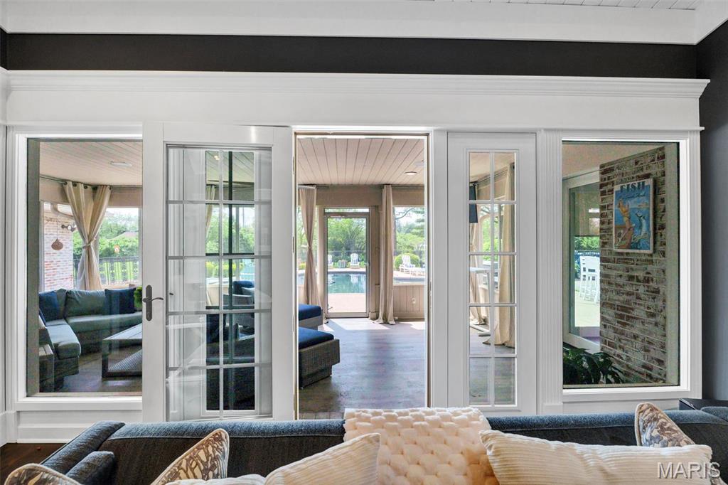 Mosley Acres - Residential