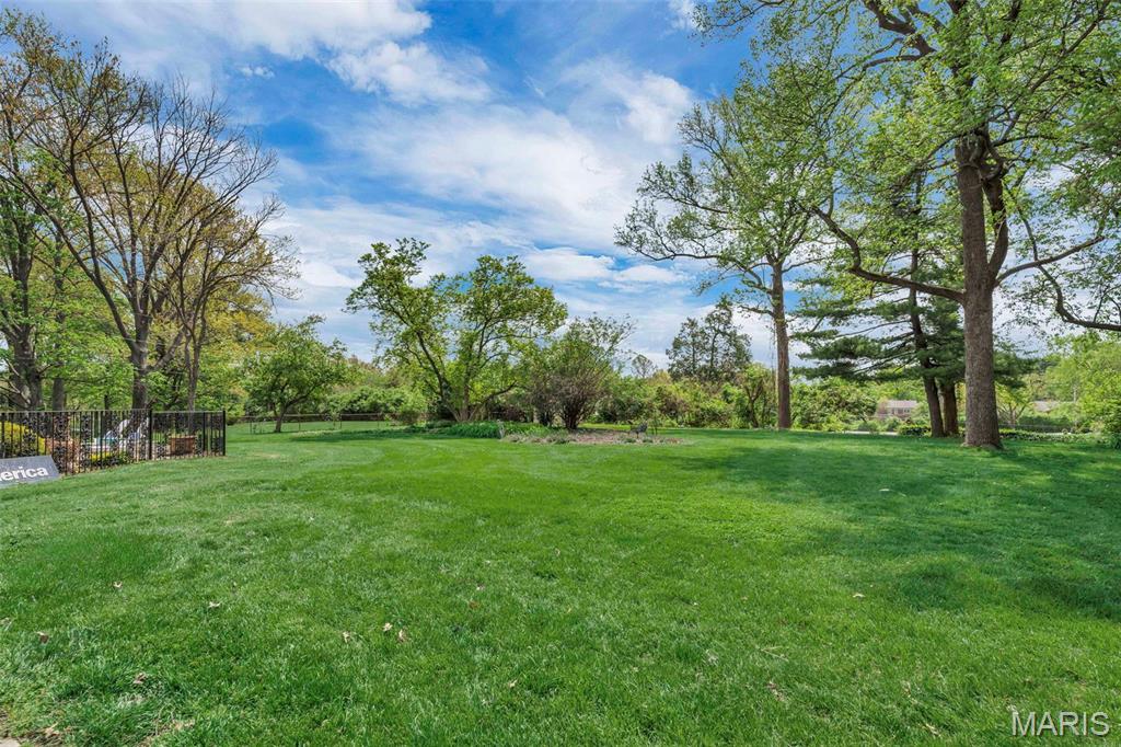 Mosley Acres - Residential