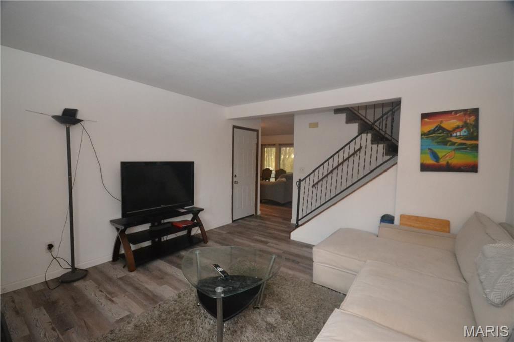 106 Sunnyside Street