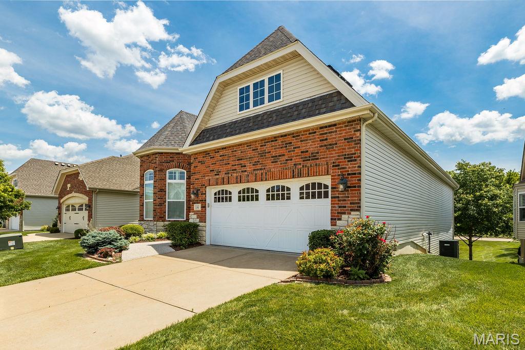 14 Burgundy Place Drive