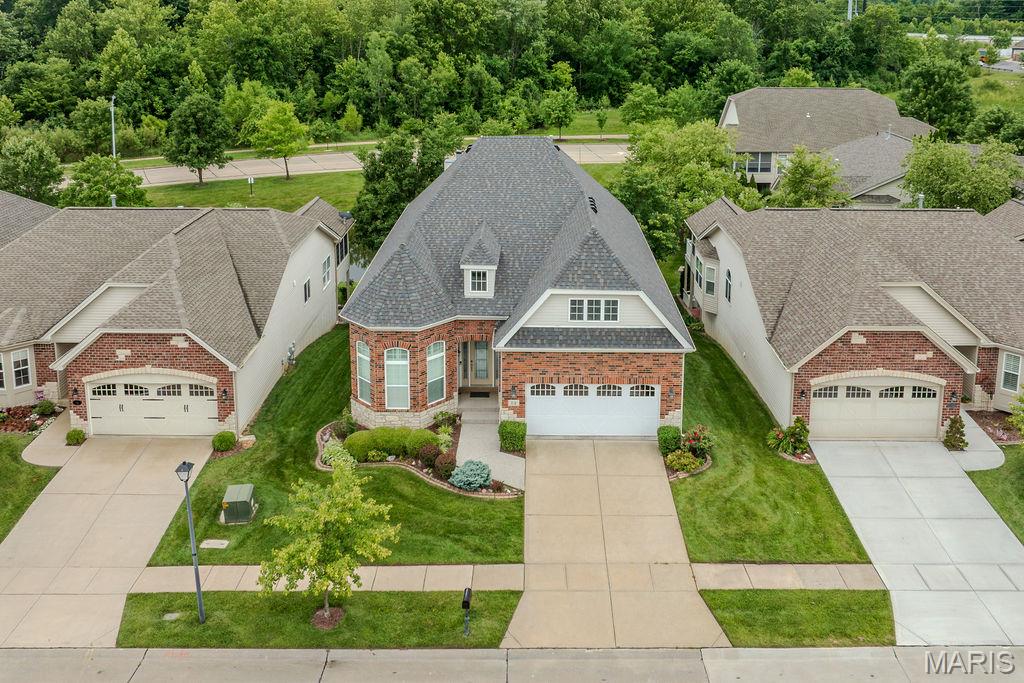14 Burgundy Place Drive