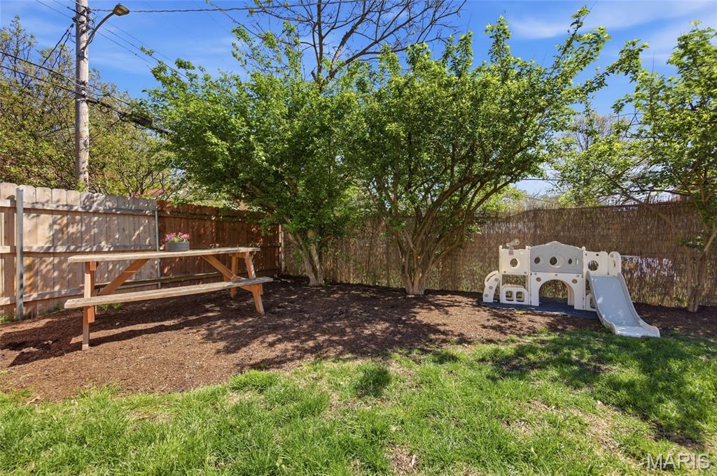 West Portland Place - Residential