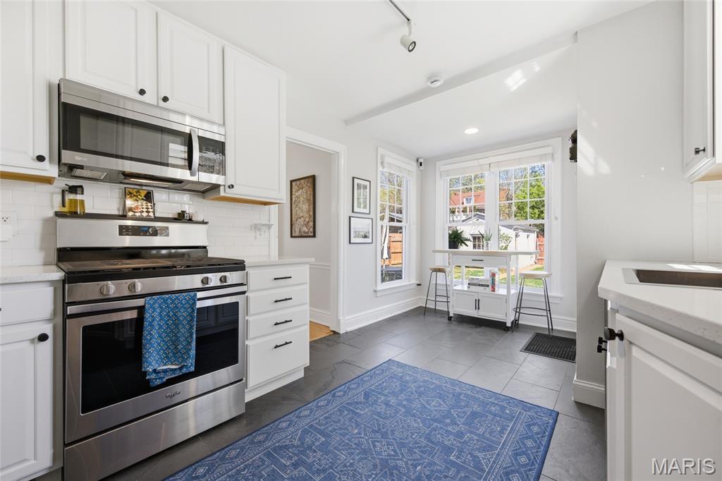 West Portland Place - Residential