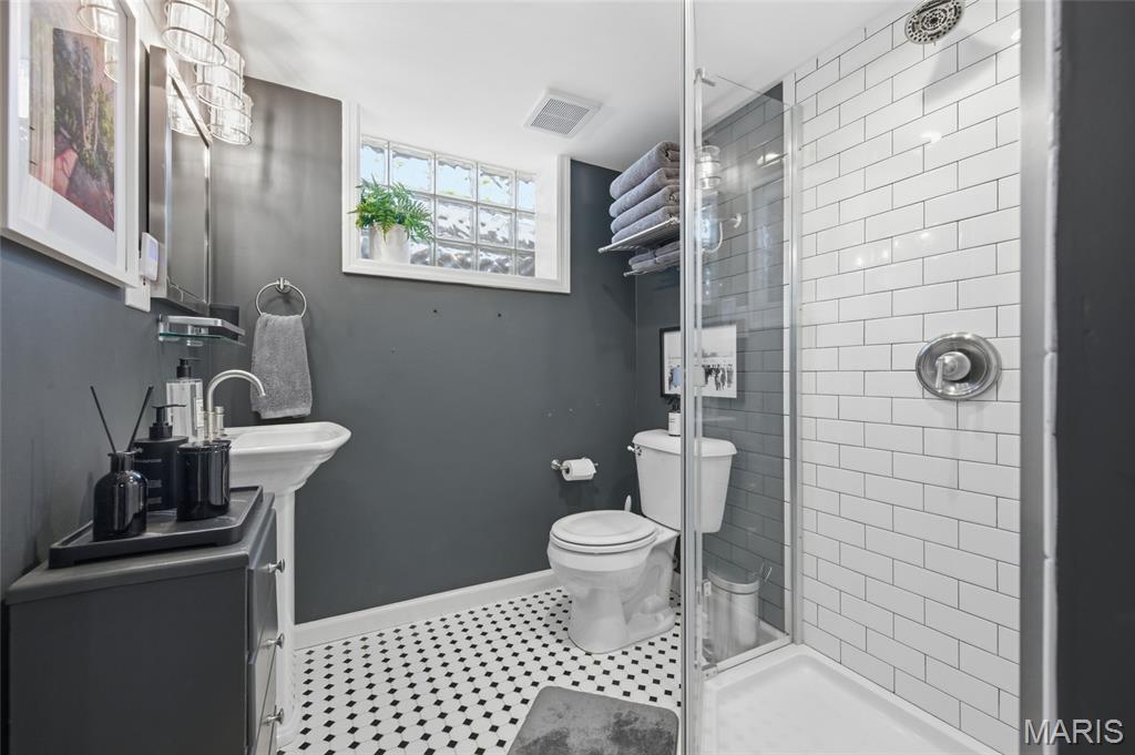 West Portland Place - Residential