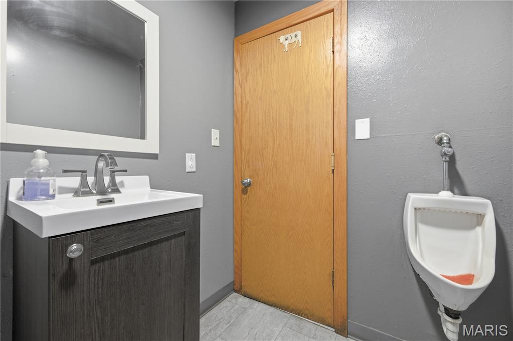 N/A - Commercial Sale