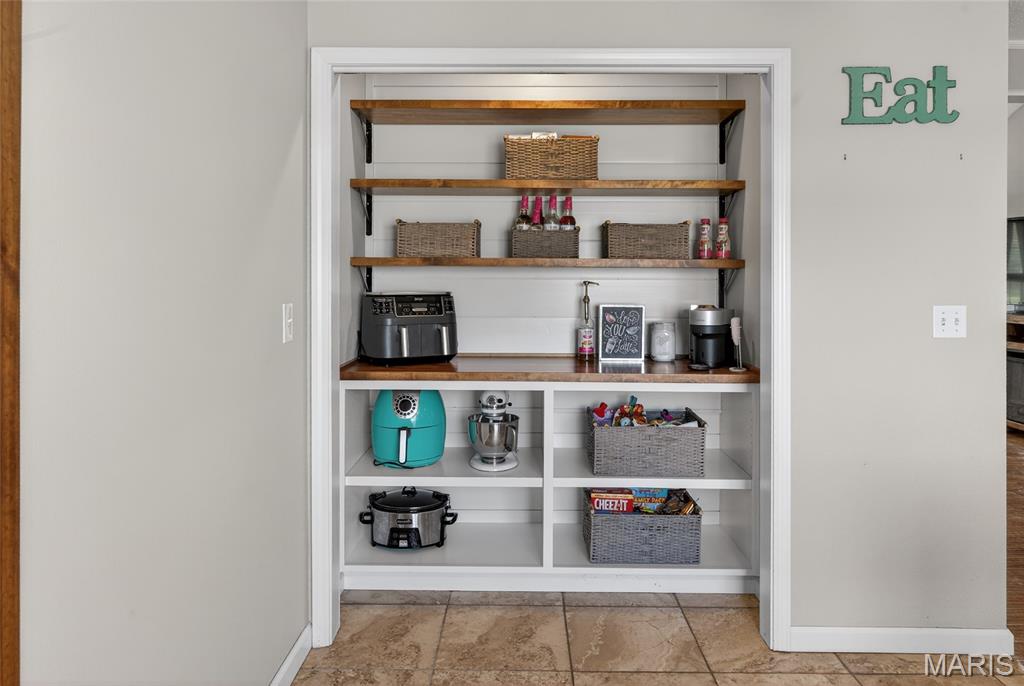 Dows Mini Farms - Residential