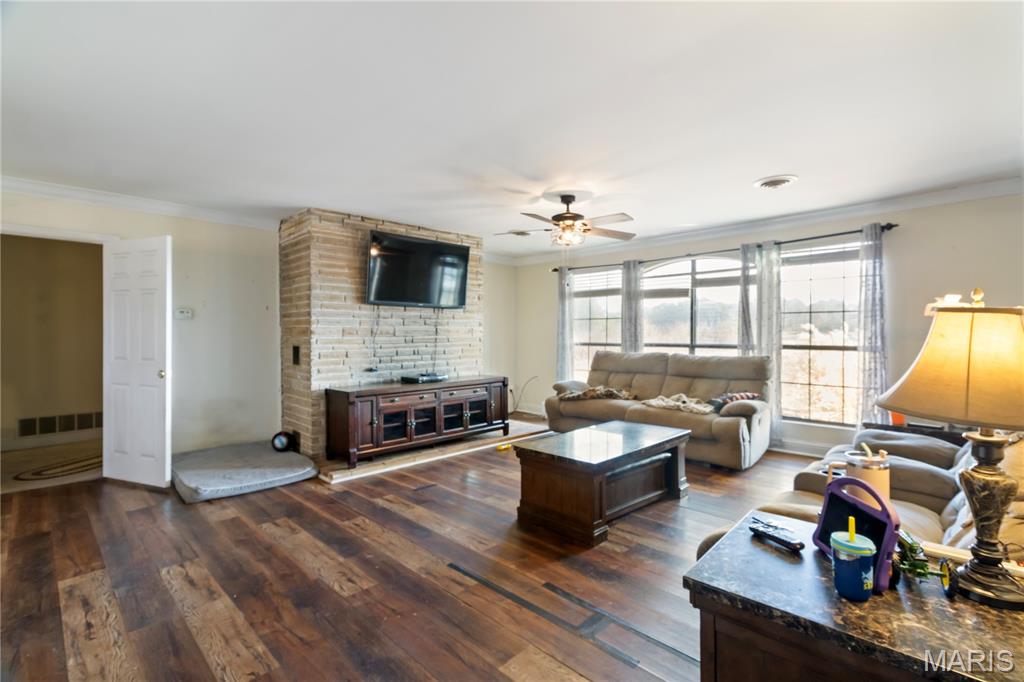 Whispering Pines - Residential