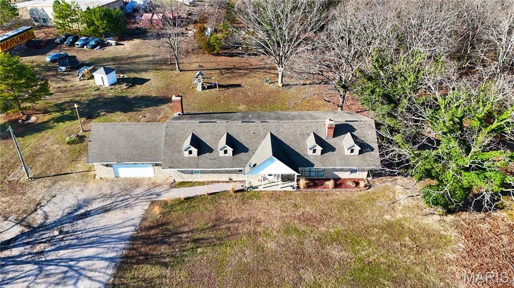 Photo of 2707 N Service Road W, St Clair, MO 63077 (MLS # 26004011)