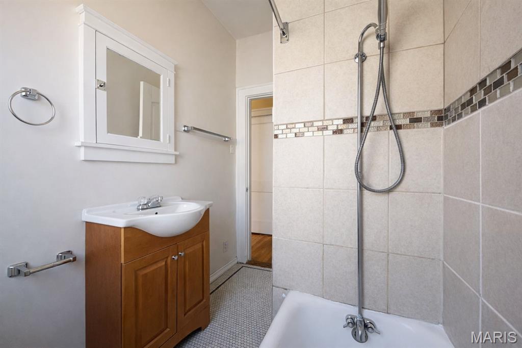 Shaws Garden Add - Residential Income