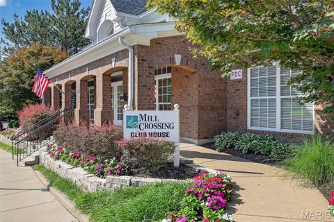 Tiny photo for 13101 Mill Crossing Court #201, Creve Coeur, MO 63141 (MLS # 26045277)