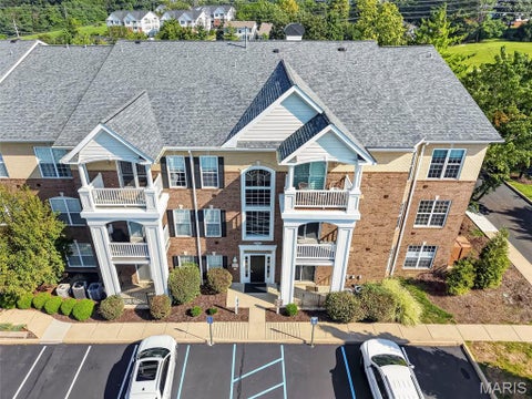 Tiny photo for 13101 Mill Crossing Court #201, Creve Coeur, MO 63141 (MLS # 26045277)
