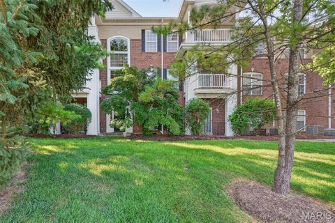 Tiny photo for 13101 Mill Crossing Court #201, Creve Coeur, MO 63141 (MLS # 26045277)