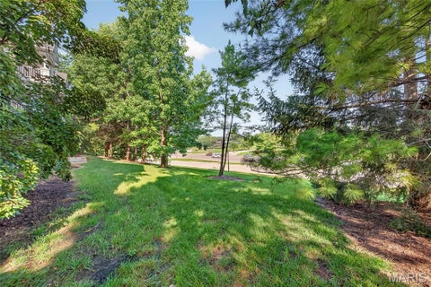 Tiny photo for 13101 Mill Crossing Court #201, Creve Coeur, MO 63141 (MLS # 26045277)