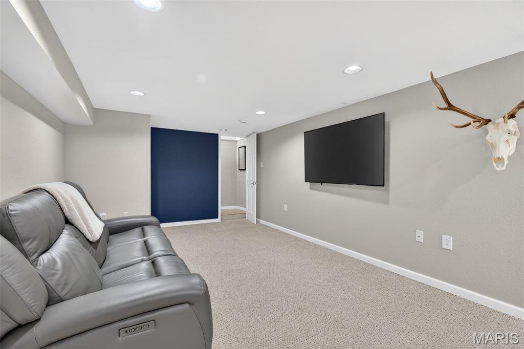 Saxon Manor 1 - Residential