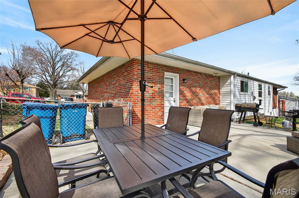 Saxon Manor 1 - Residential