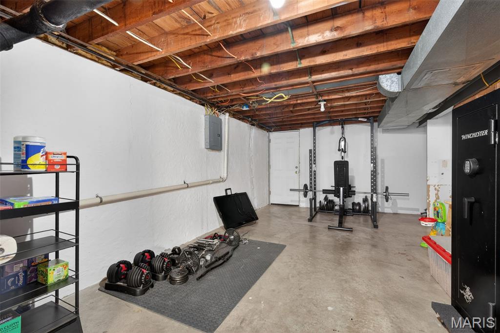 Saxon Manor 1 - Residential