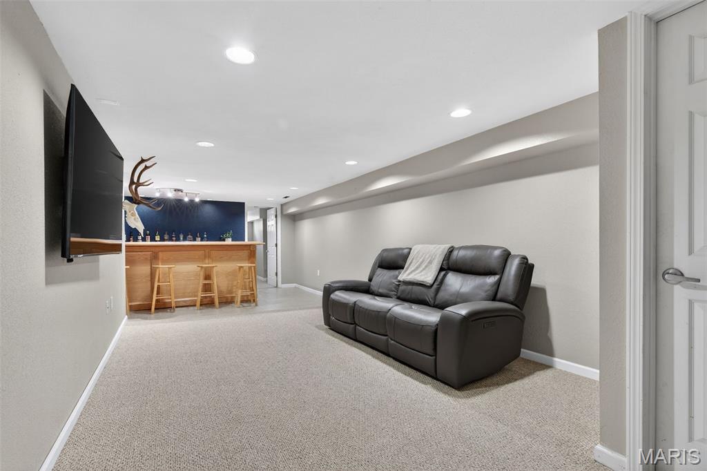 Saxon Manor 1 - Residential