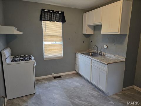 Tiny photo for 6566 Joseph Avenue, St Louis, MO 63133 (MLS # 26017159)