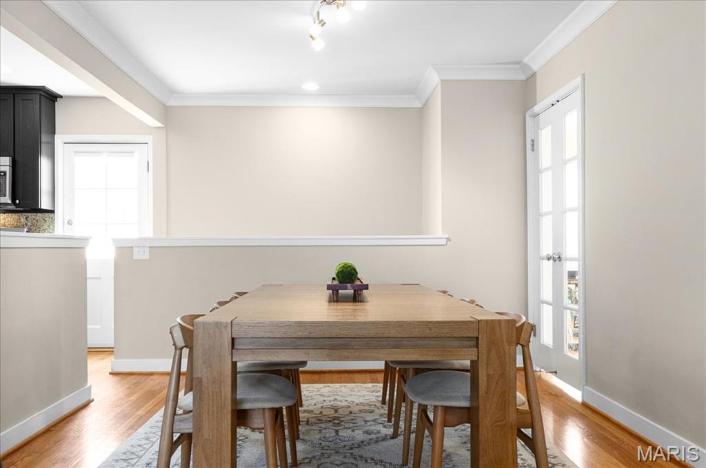 Mc Knight Downs - Residential