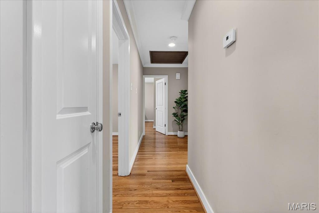 Mc Knight Downs - Residential