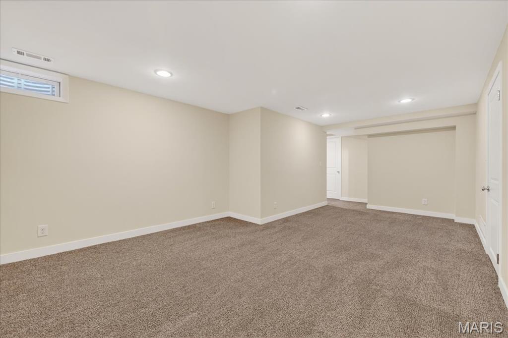 Mc Knight Downs - Residential