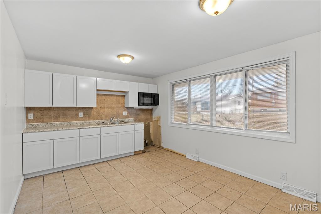 10229 Edgefield Drive