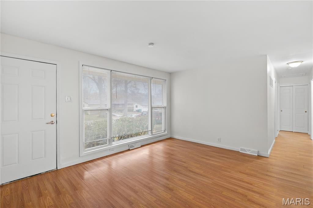 Photo of 10229 Edgefield Drive, Unincorporated, MO 63136 (MLS # 26012608)