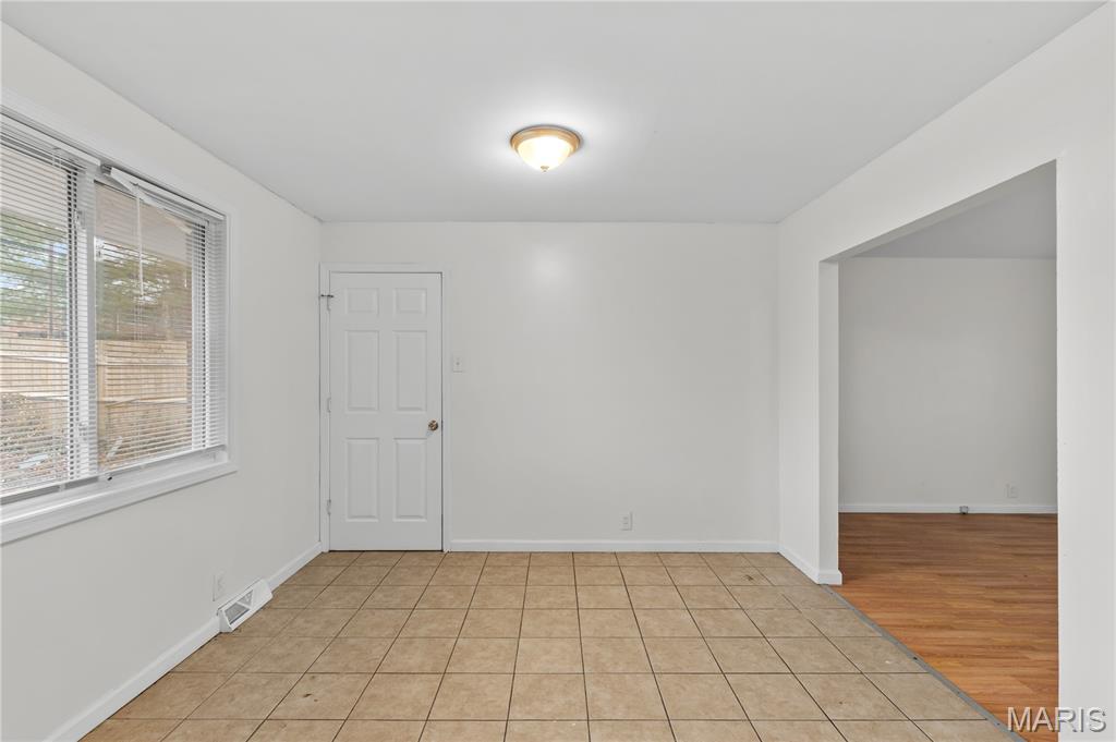 Hathaway Manor 7 - Residential