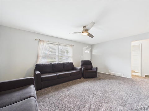 Tiny photo for 421 E Cape Rock Drive, Cape Girardeau, MO 63701 (MLS # 26066578)